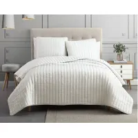Mansfield 3pc Full/Queen Ivory Crinkle Coverlet