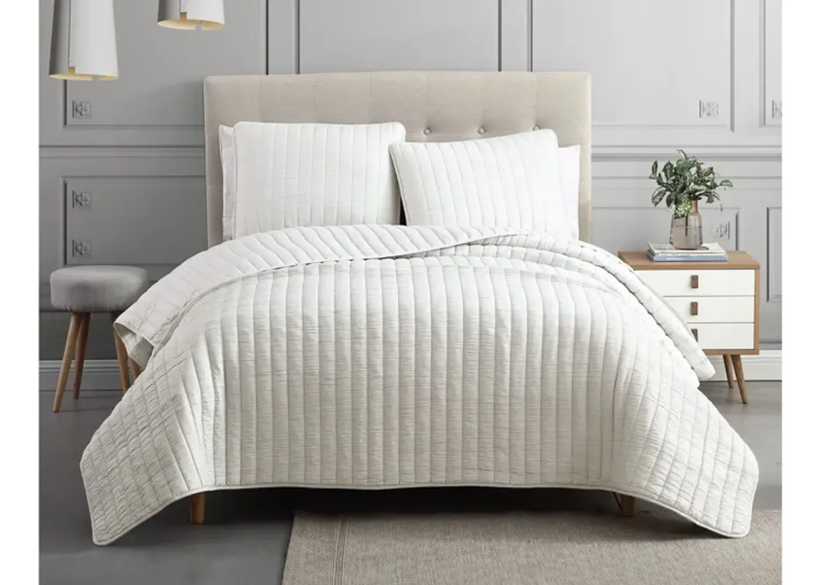 Mansfield 3pc Full/Queen Ivory Crinkle Coverlet