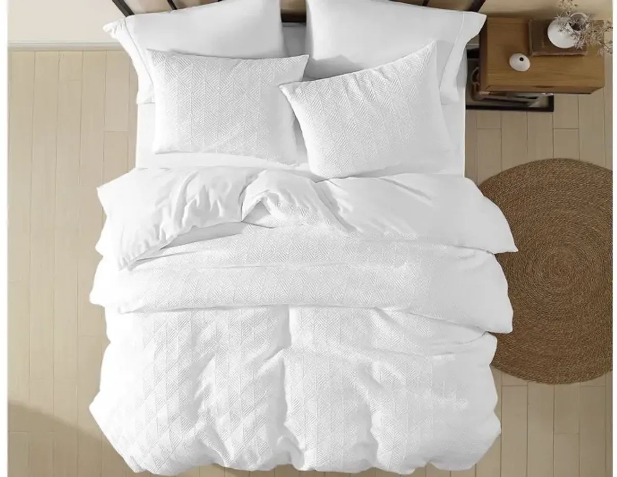 Matelass� Diamond Leaf 3pc Queen Comforter Set