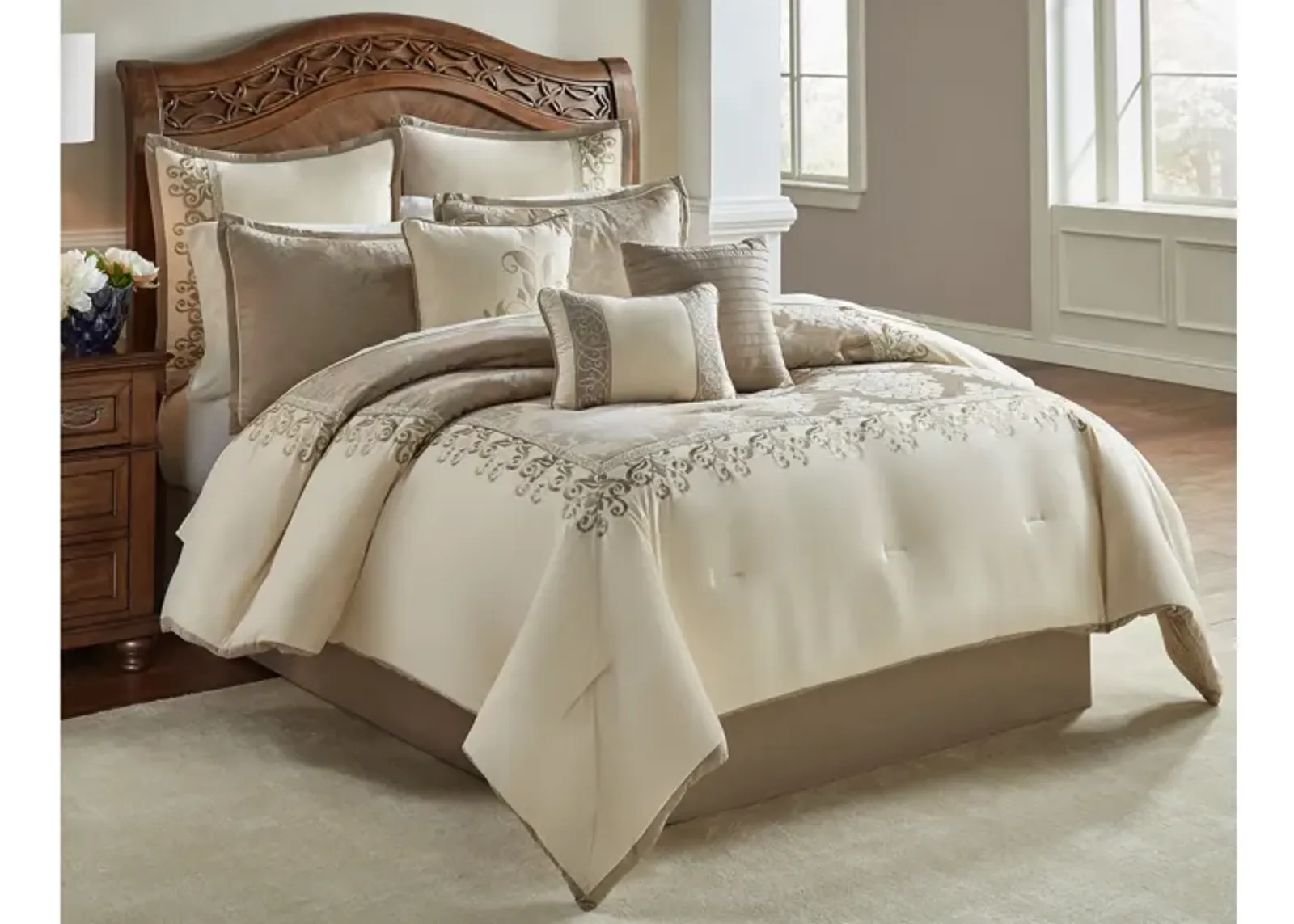 New Haven 10pc King Comforter Set