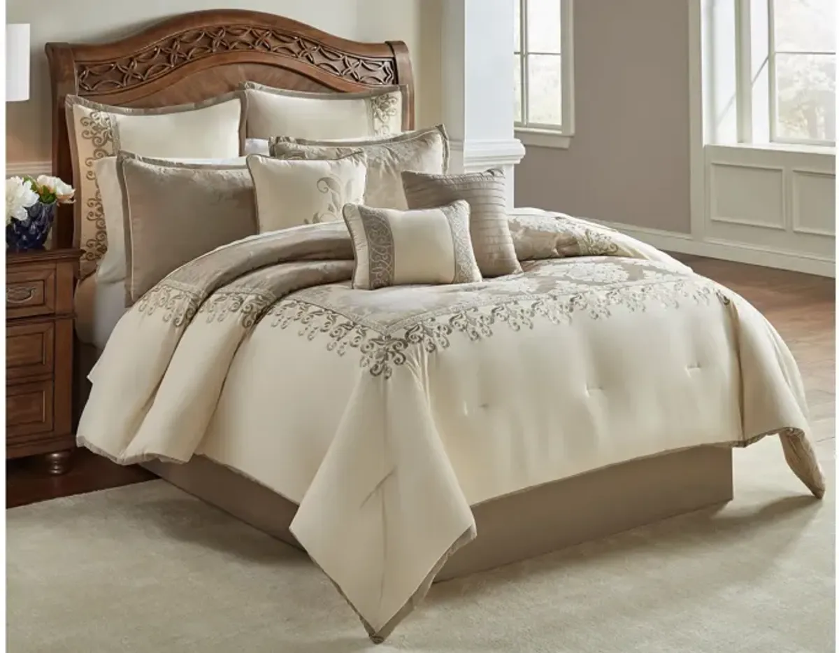 New Haven 9pc Queen Comforter Set