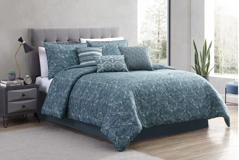 Damona 7 pc Queen Comforter Set