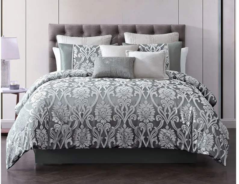 Domauri 9pc Queen Comforter Set  Gray