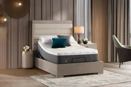Cindy Crawford Home Ethereal Queen Plush Mattress
