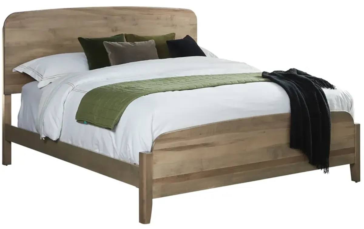 Brighton King Bed by Daniel's Amish