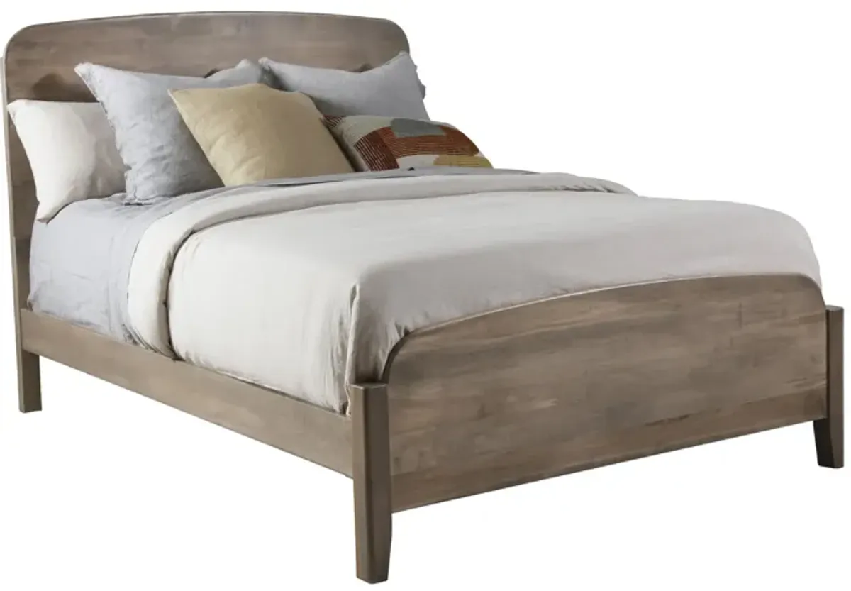 Brighton Queen Bed by Daniel's Amish