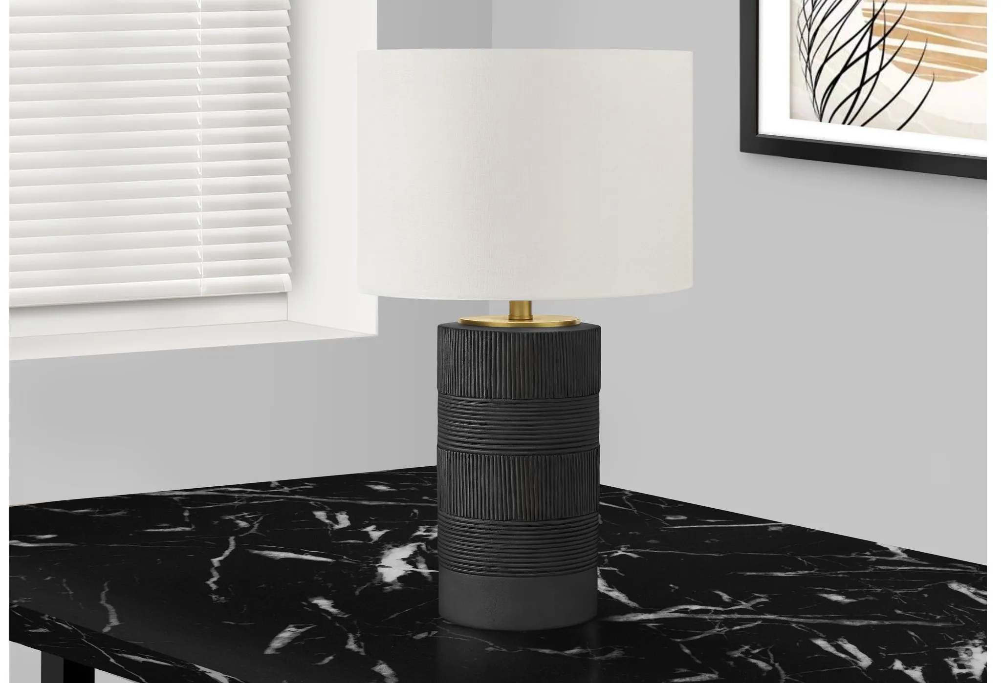 Black Resin Table Lamp
