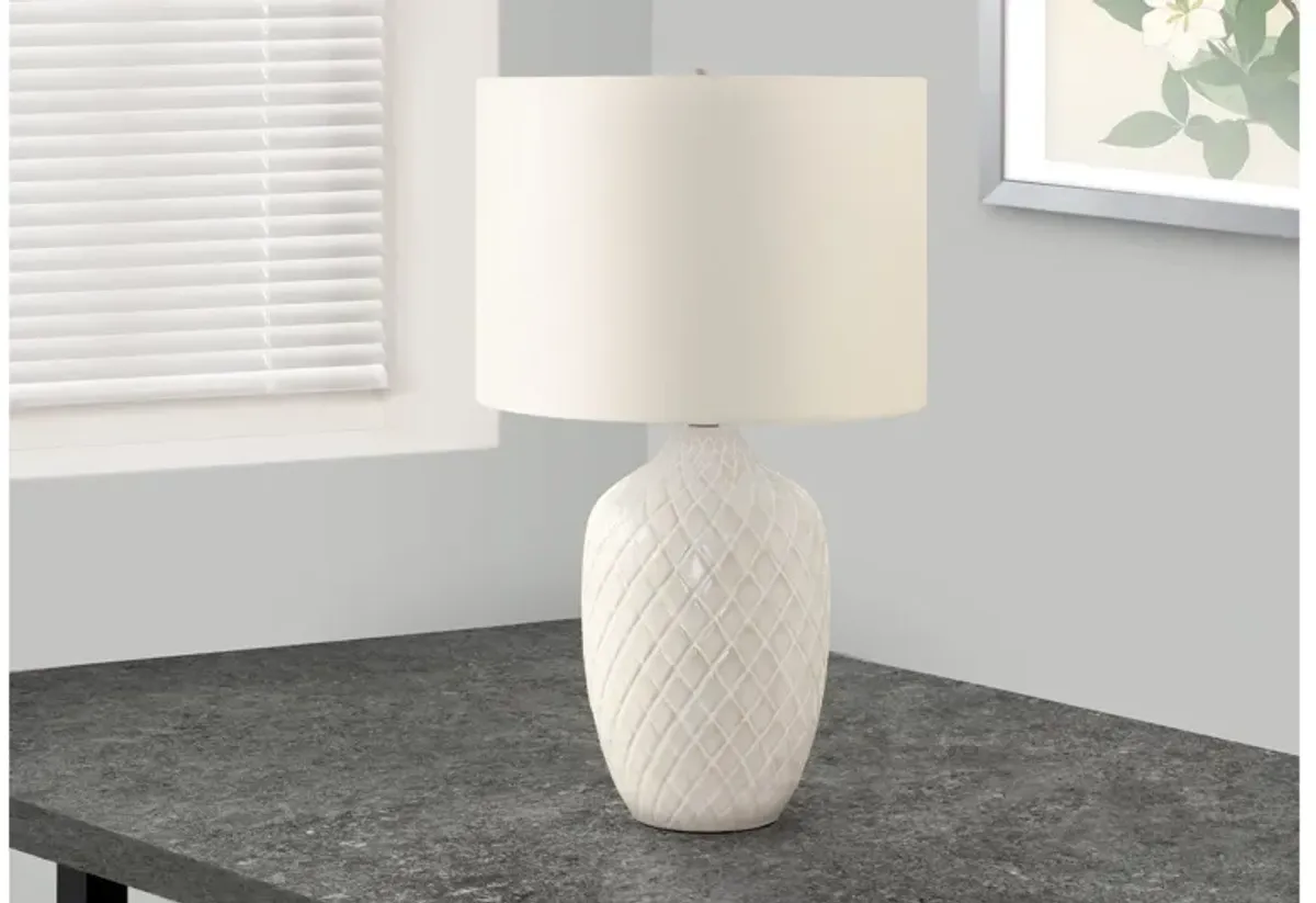 Cream Ceramic Ginger Jar Table Lamp