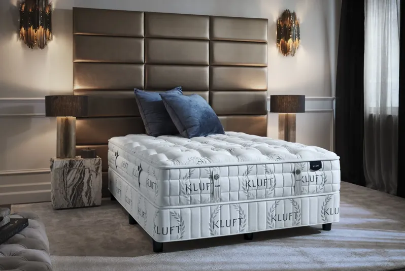 Kluft Eminence Firm Innerspring King Mattress