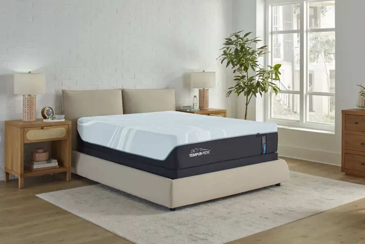 TEMPUR-Luxe Adapt® Soft King 13" Mattress