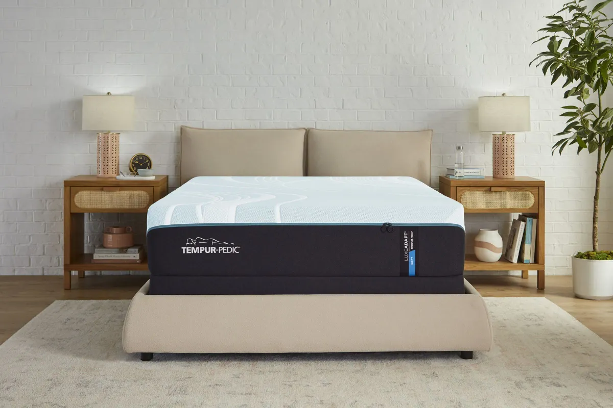 TEMPUR-Luxe Adapt® Soft King 13" Mattress