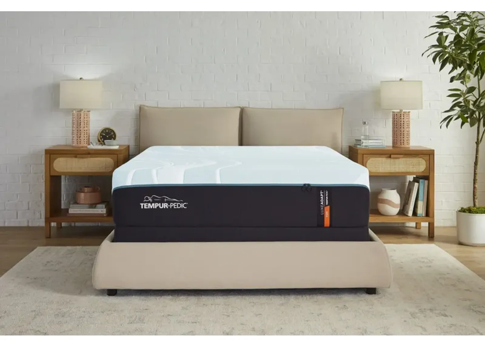 TEMPUR-Luxe Adapt® Firm King 13" Mattress