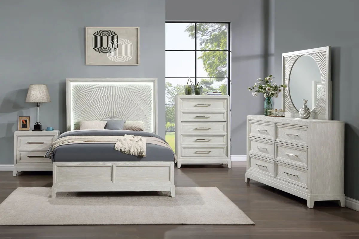 Meredith Cream 5-Piece Queen Bedroom Set