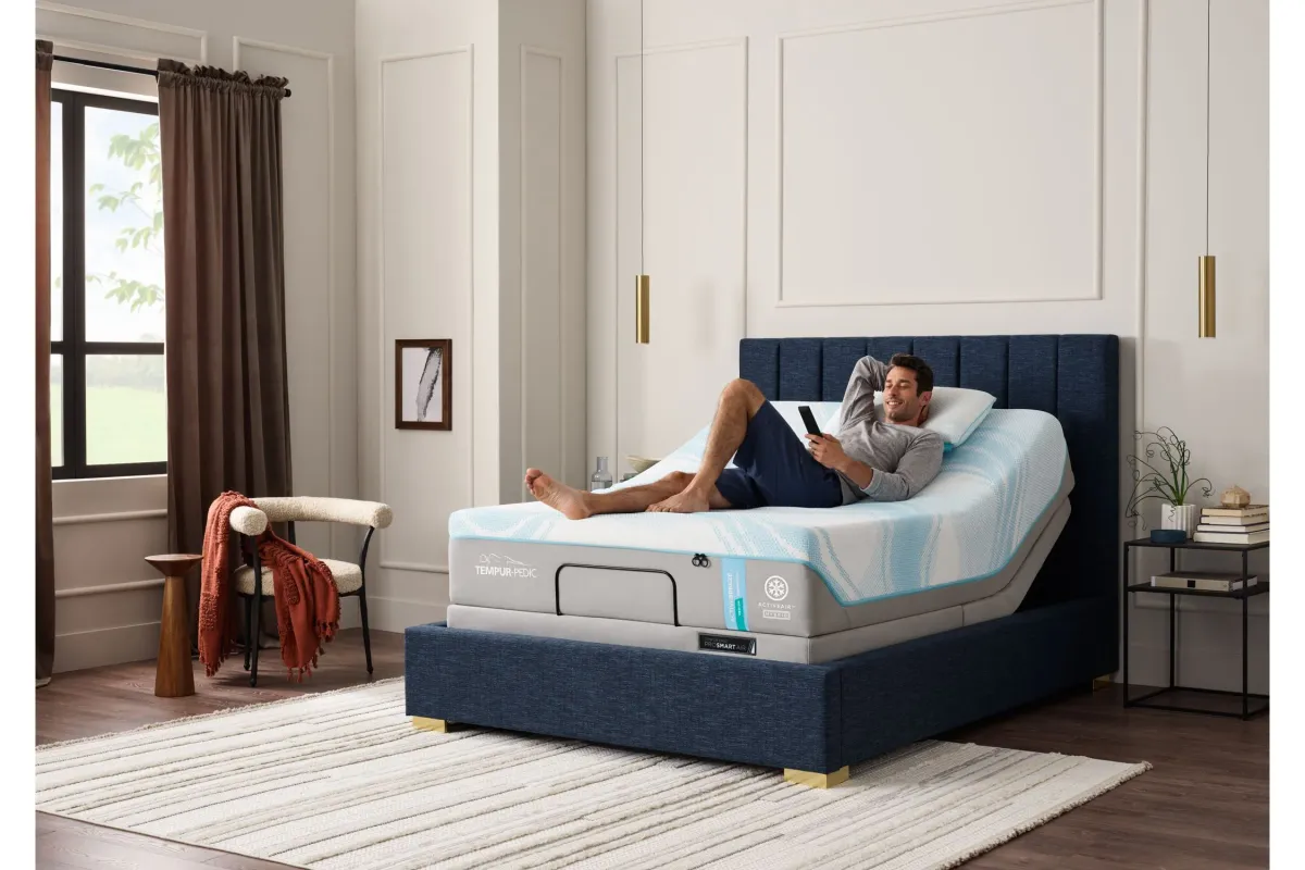 TEMPUR-ActiveBreeze® Smart Bed King Adjustable Base and 13" Mattress