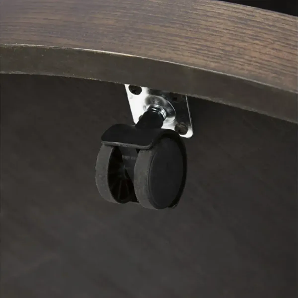 Brazburn Round Cocktail Table