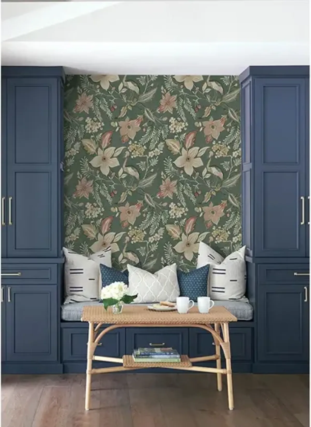 Crestwood Sea Green Crowned Crane Wallpaper