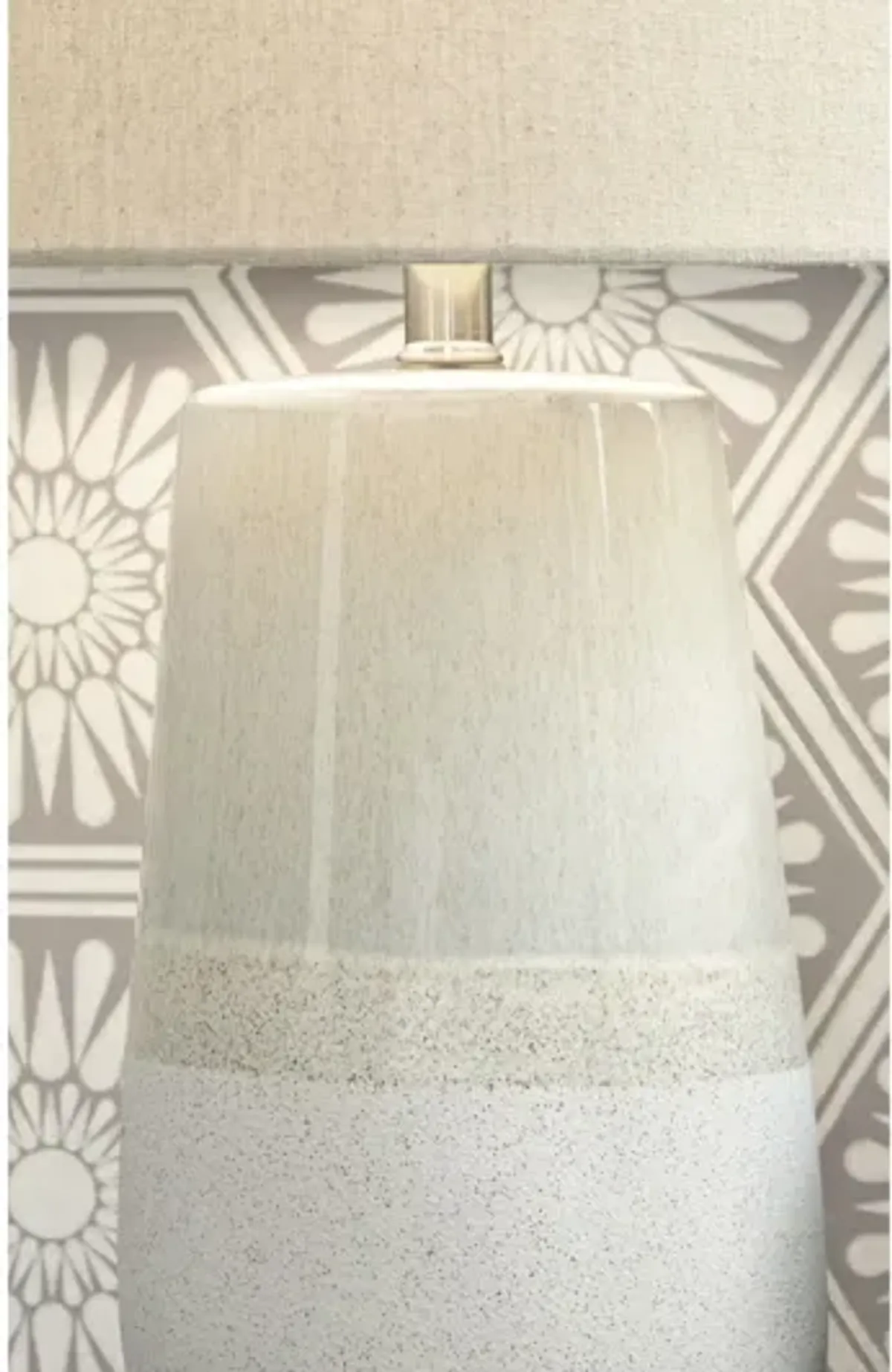 Shavon Ceramic Table Lamp