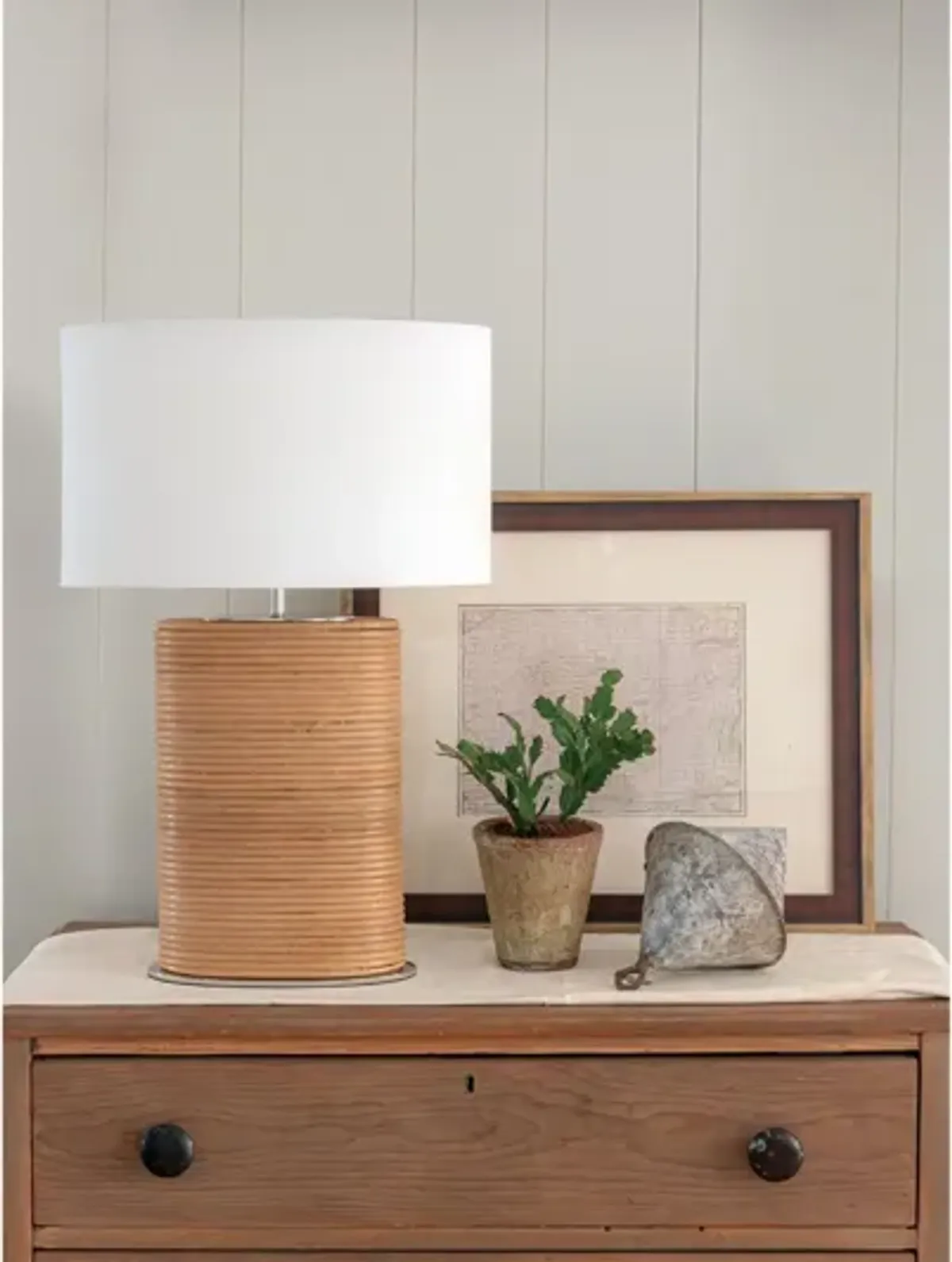 Resort Bedside Table Lamp