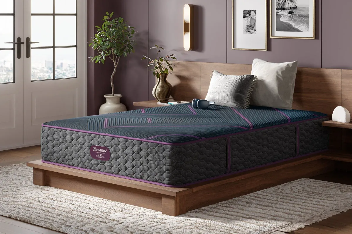Beautyrest World Class Level 3 Firm Hybrid 13" Full Mattress
