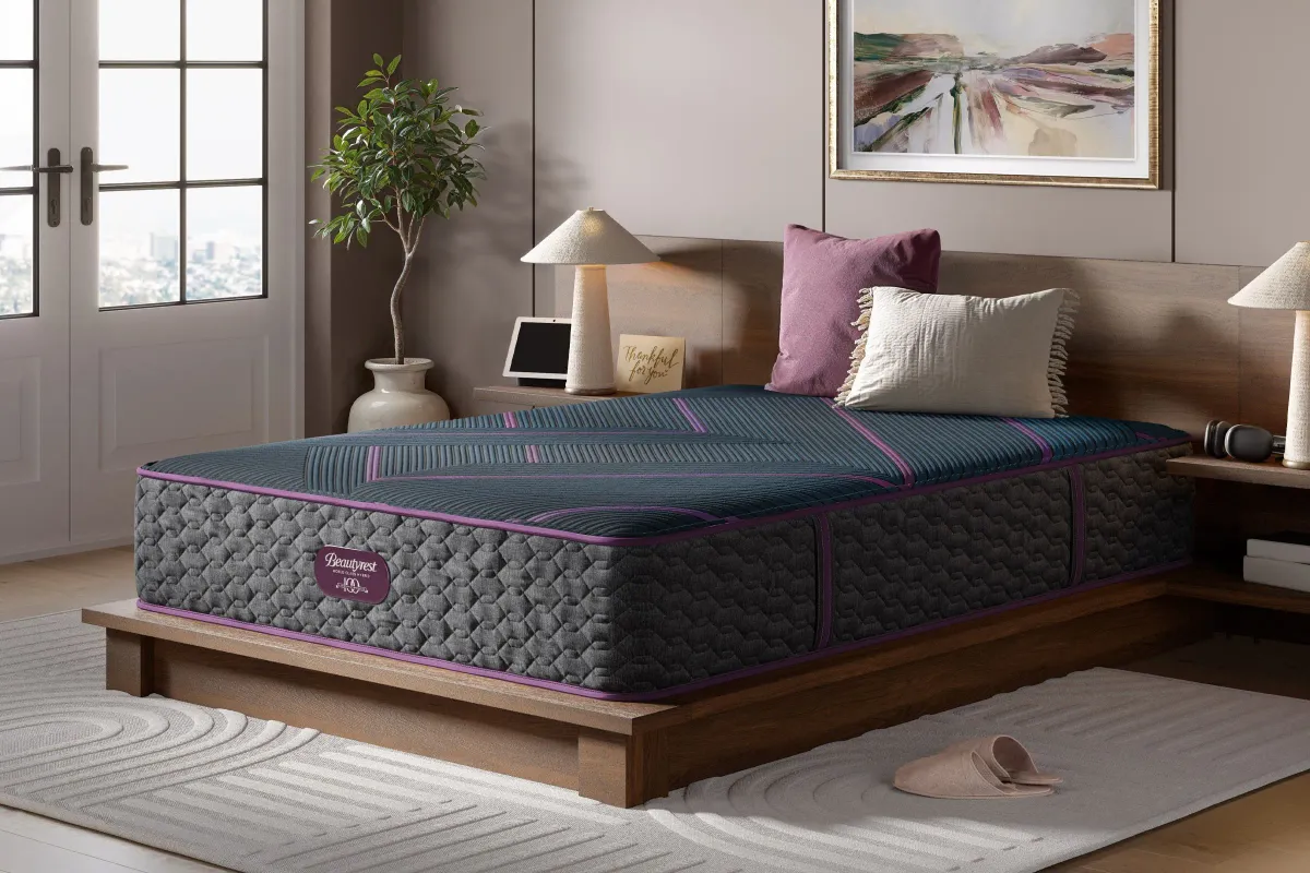 Beautyrest World Class Level 3 Plush Hybrid 13.25" King Mattress