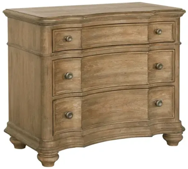 Weston Hills Bachelor's Chest