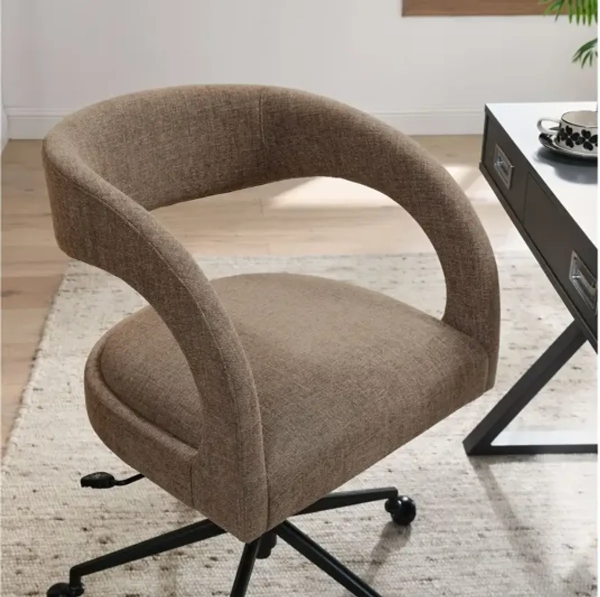 Pinnacle Upholstered Office Chair