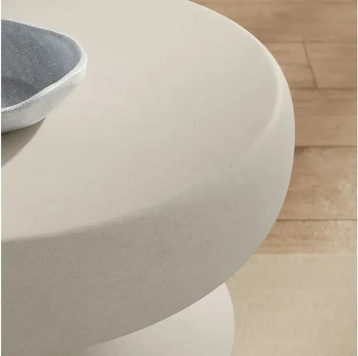 Terza Indoor - Outdoor Patio Concrete Side Table