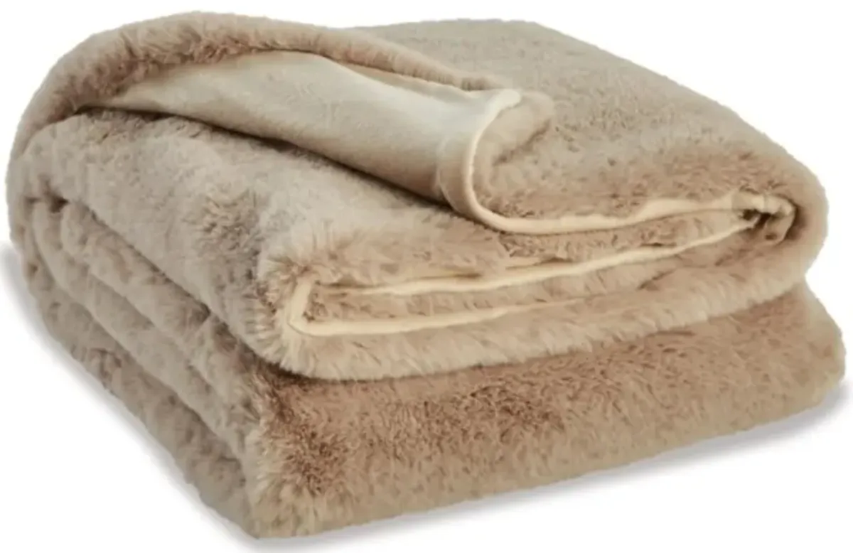 Gariland Throw