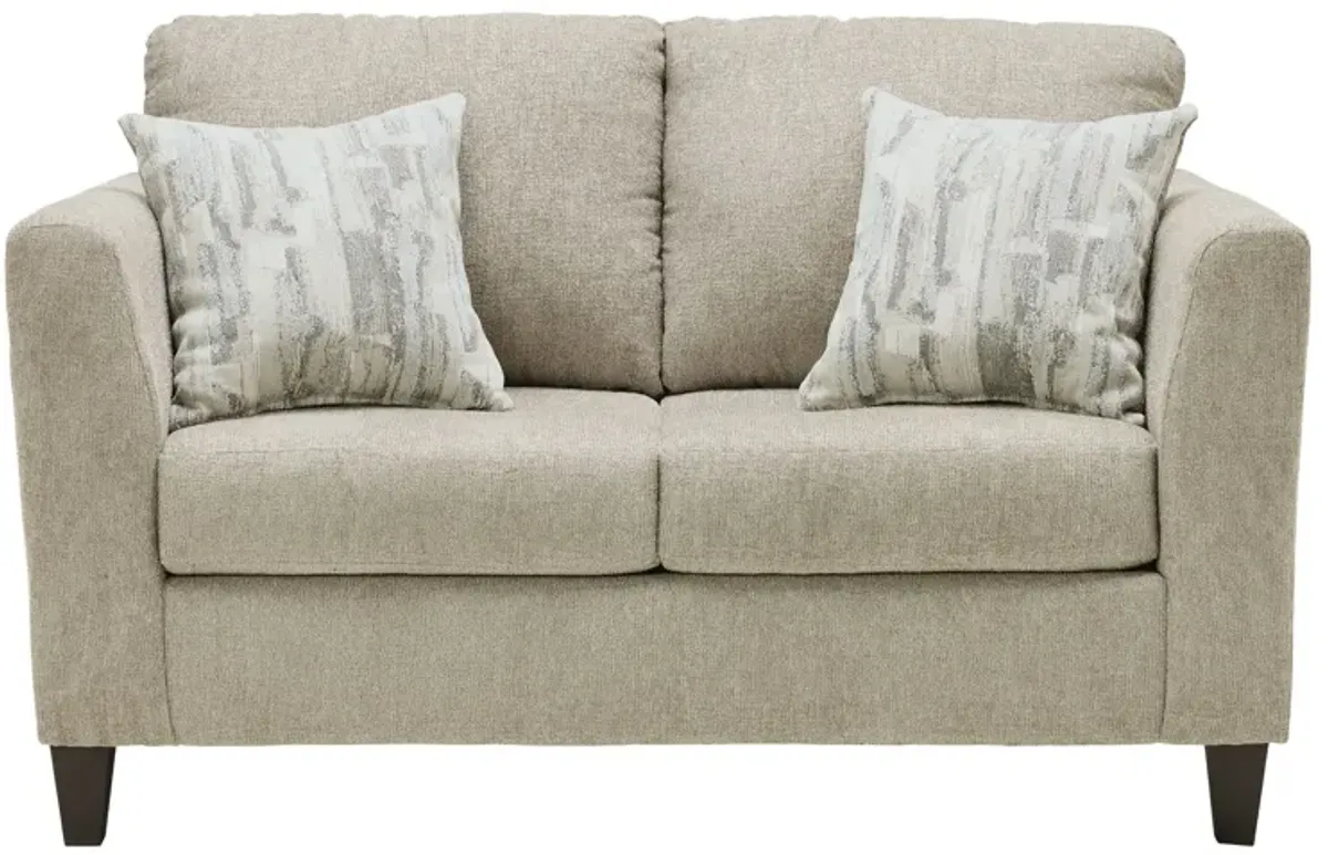 Benny Loveseat