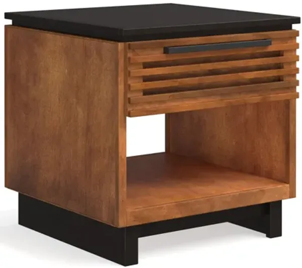 Graceland 24" Side Table