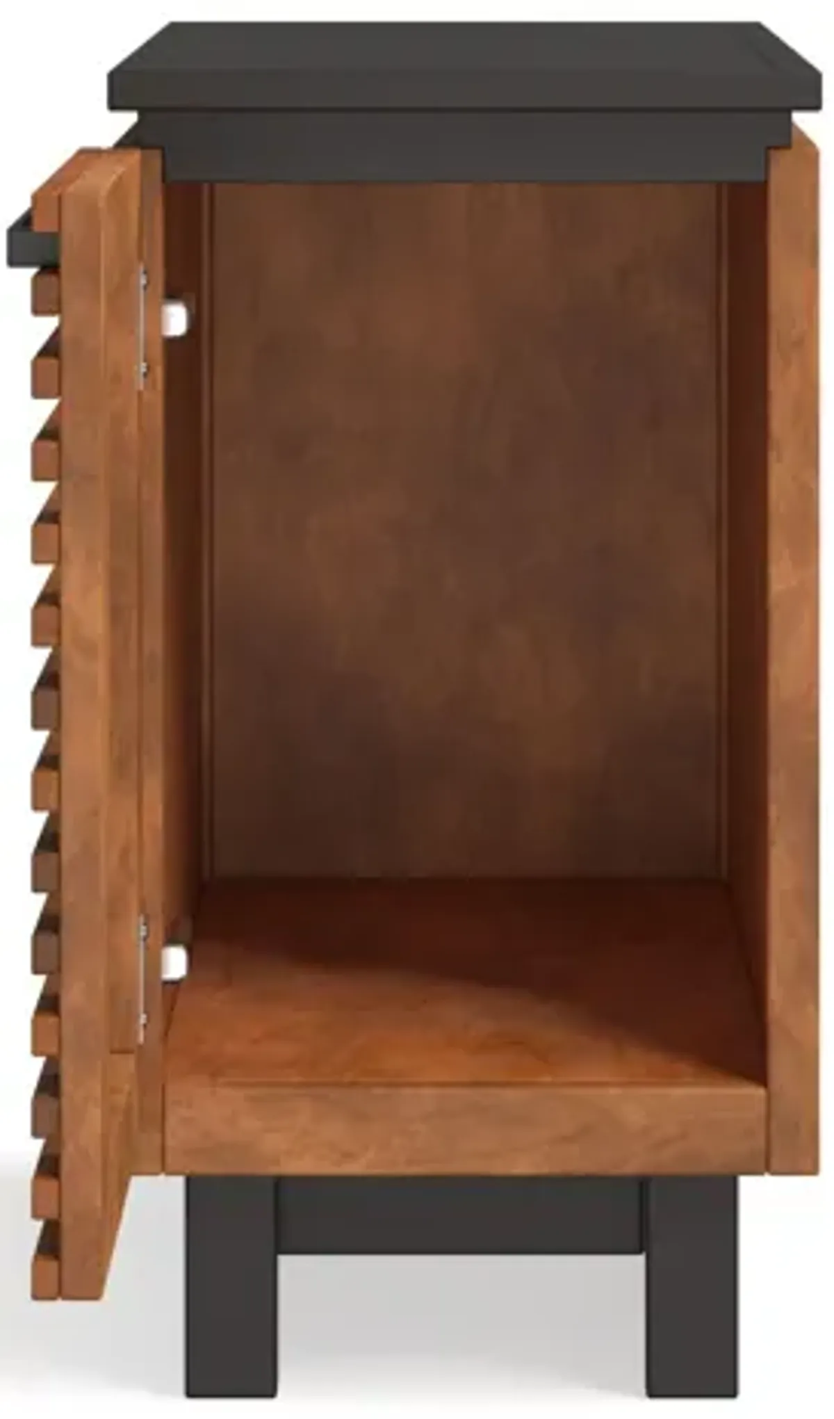 Graceland 13" Chairside Table