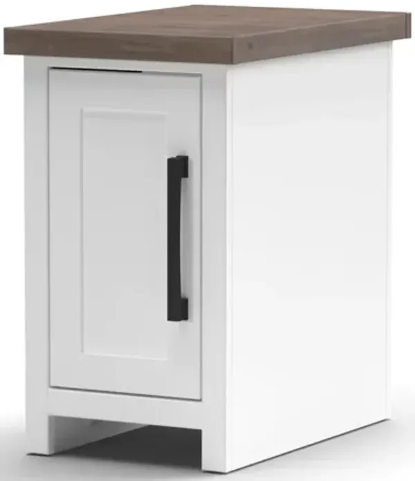 Hampton 14 " Chairside Table