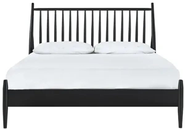 Joaquin Queen Spindle Bed