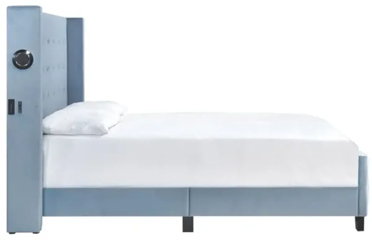 Darius King Bed