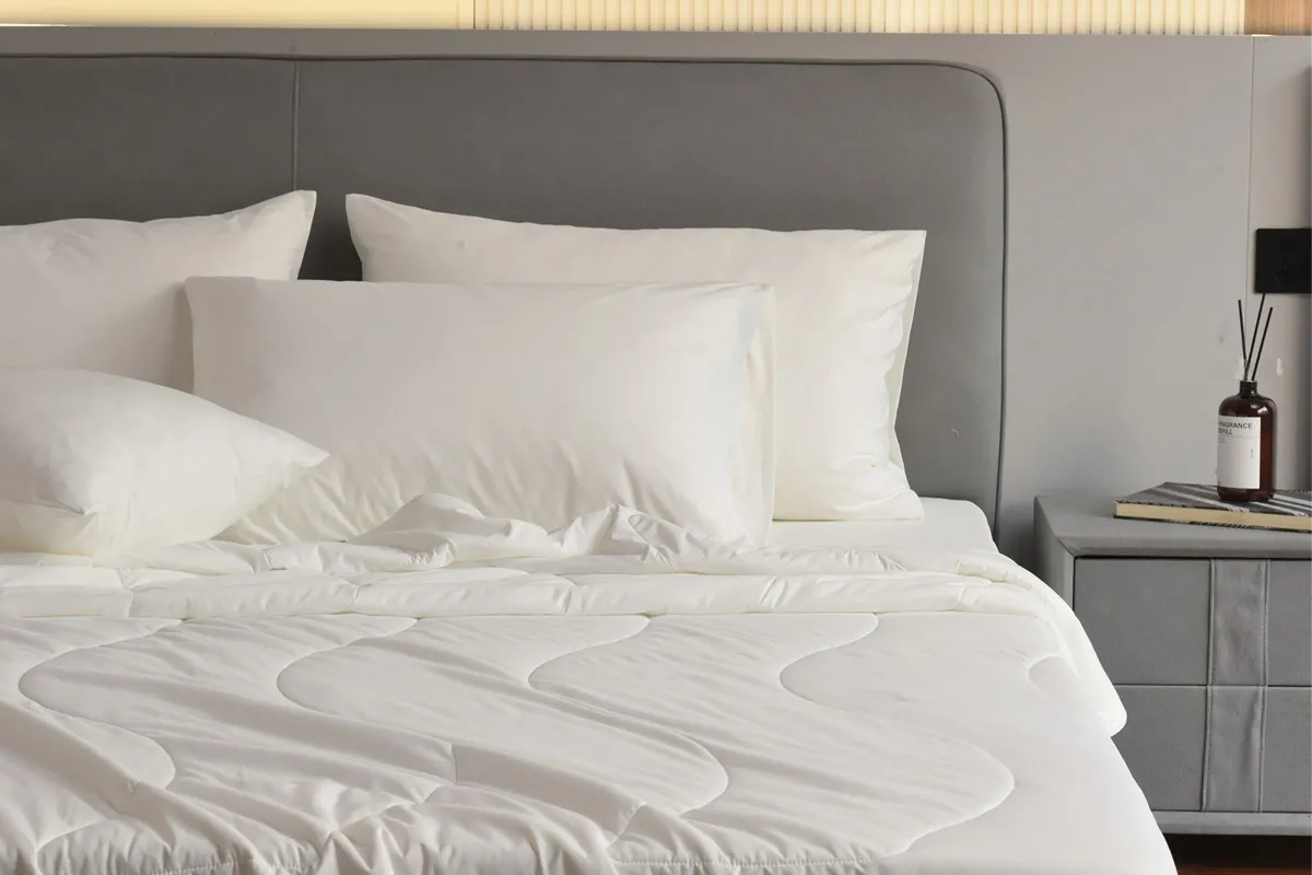 Rest Evercool® Arctic White Full Cooling Sheets and Comforter Collection