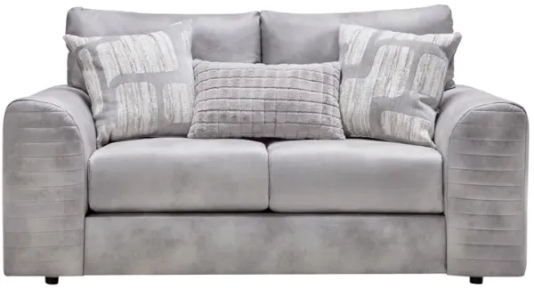 Nellie Loveseat