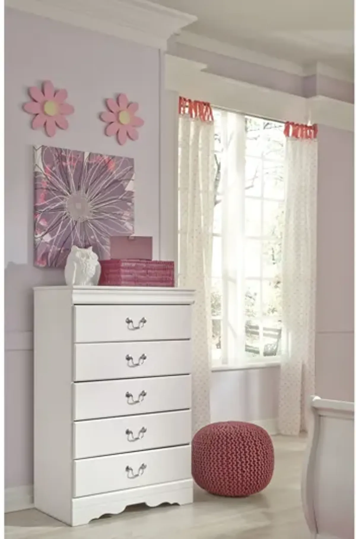 Anarasia Chest of Drawers