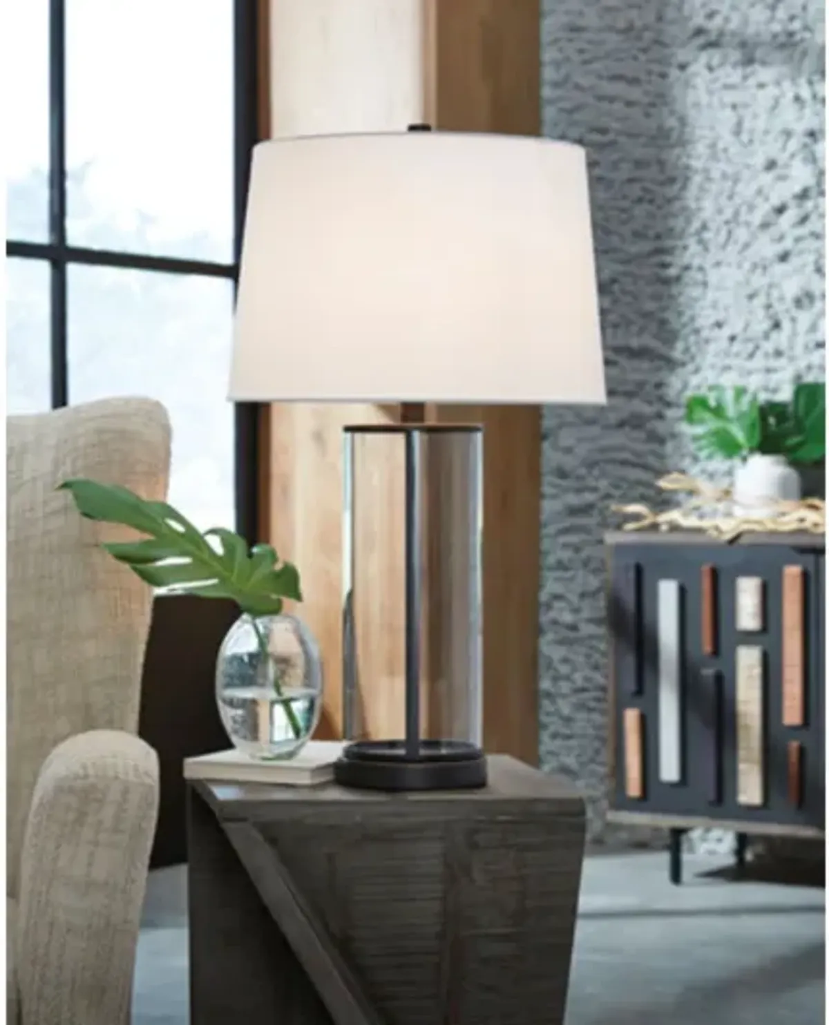 S/2 Wilmburgh Glass Table Lamp