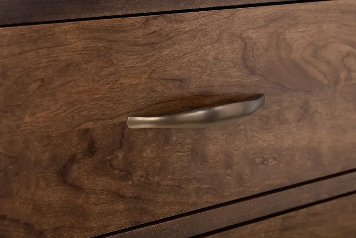 Canterbury 5-Piece Queen Canopy Bedroom Set