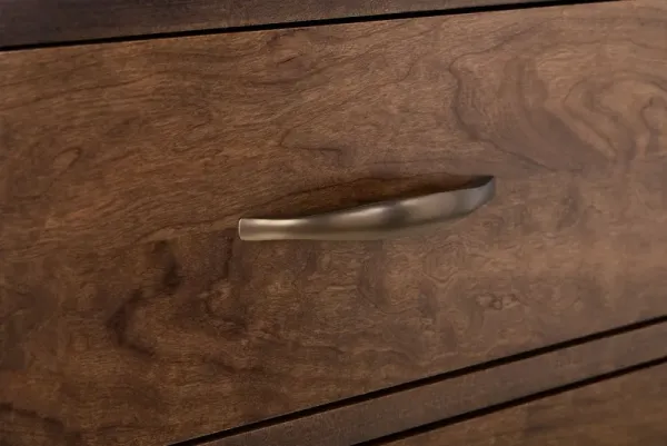 Canterbury 5-Piece Queen Canopy Bedroom Set