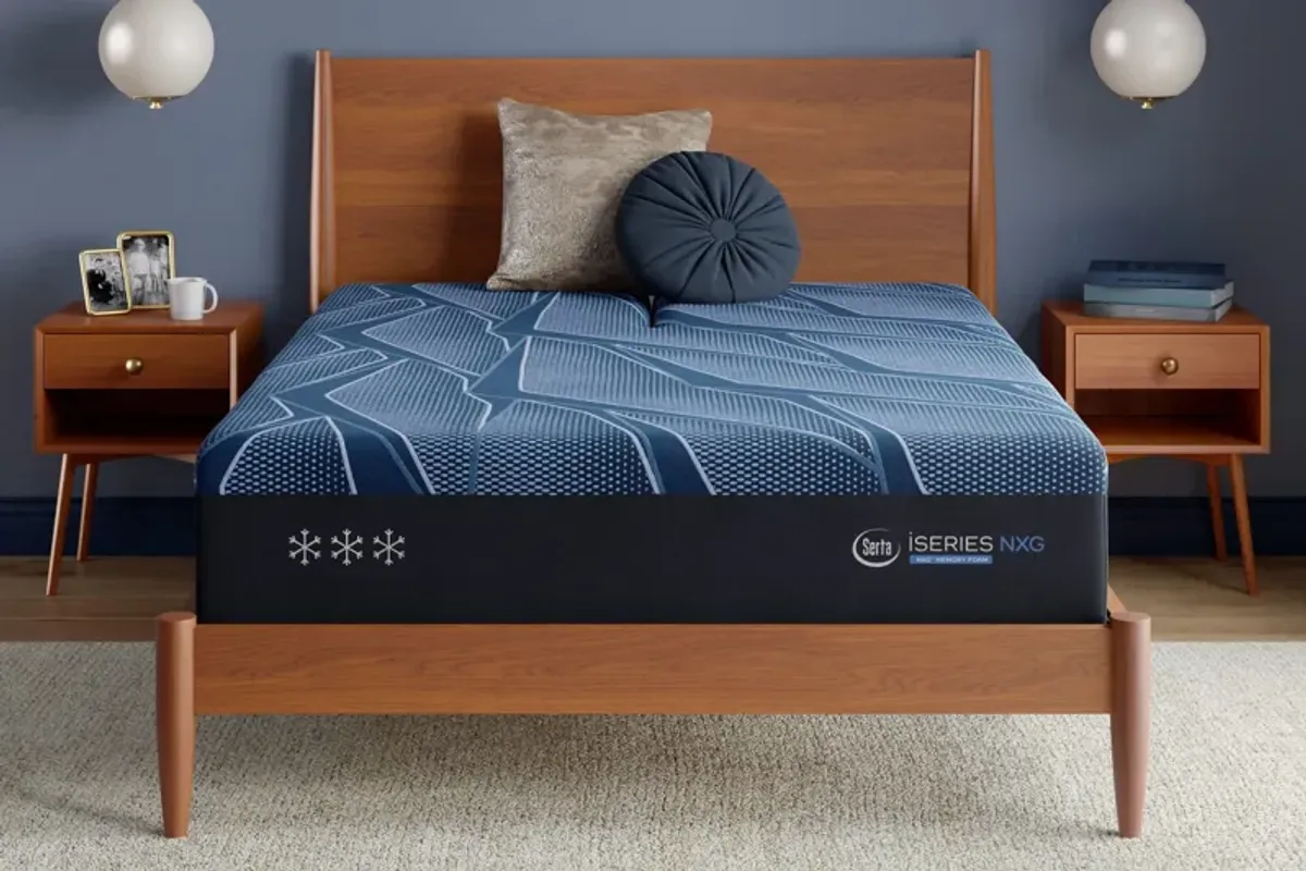 Serta® iSeries NXG™ 4500 Ultra Plush Memory Foam 13.5" Split Head Queen Mattress