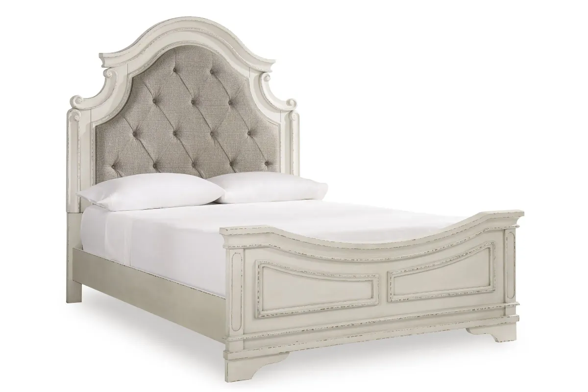 Realyn King Upholstered Panel Bed