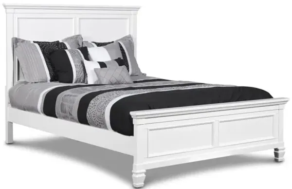 Tamarack White Queen Panel Bed