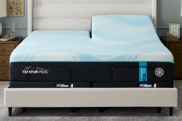 TEMPUR-LuxeBreeze® Soft Split Head King 13" Mattress