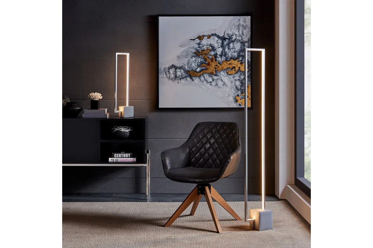 Fantica Floor Lamp