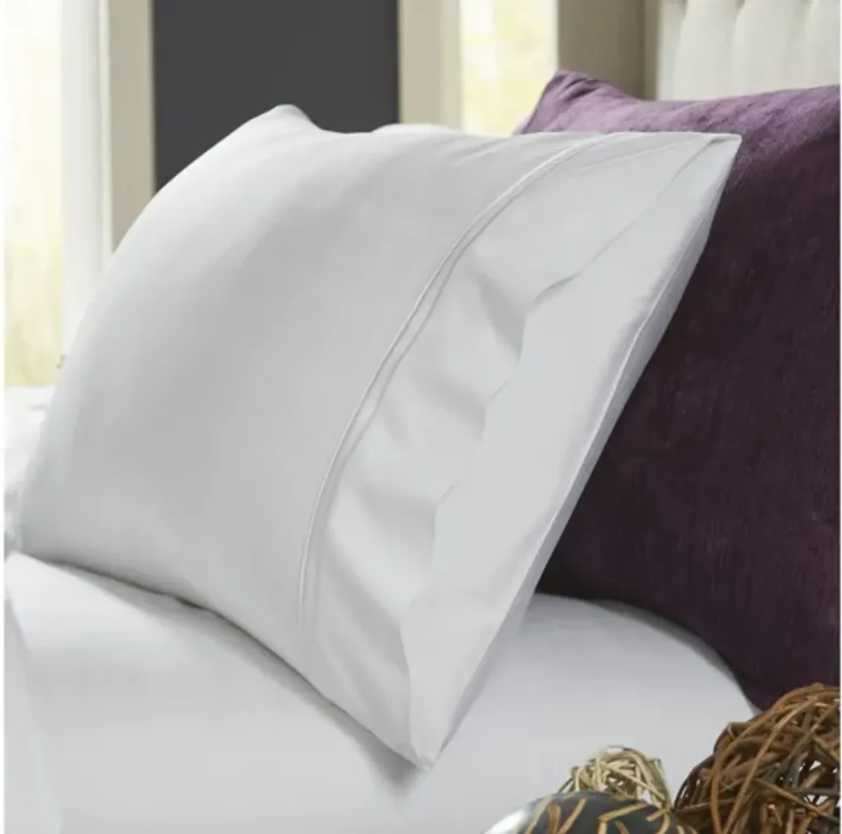 Bamboo King Memory Foam Firm Puff Pillow - White