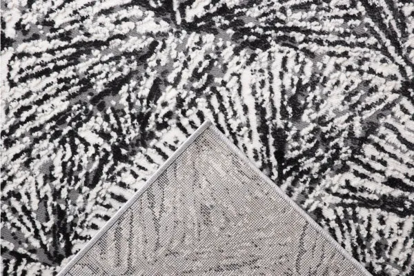 Cairo 7'10" X 10' Area Rug