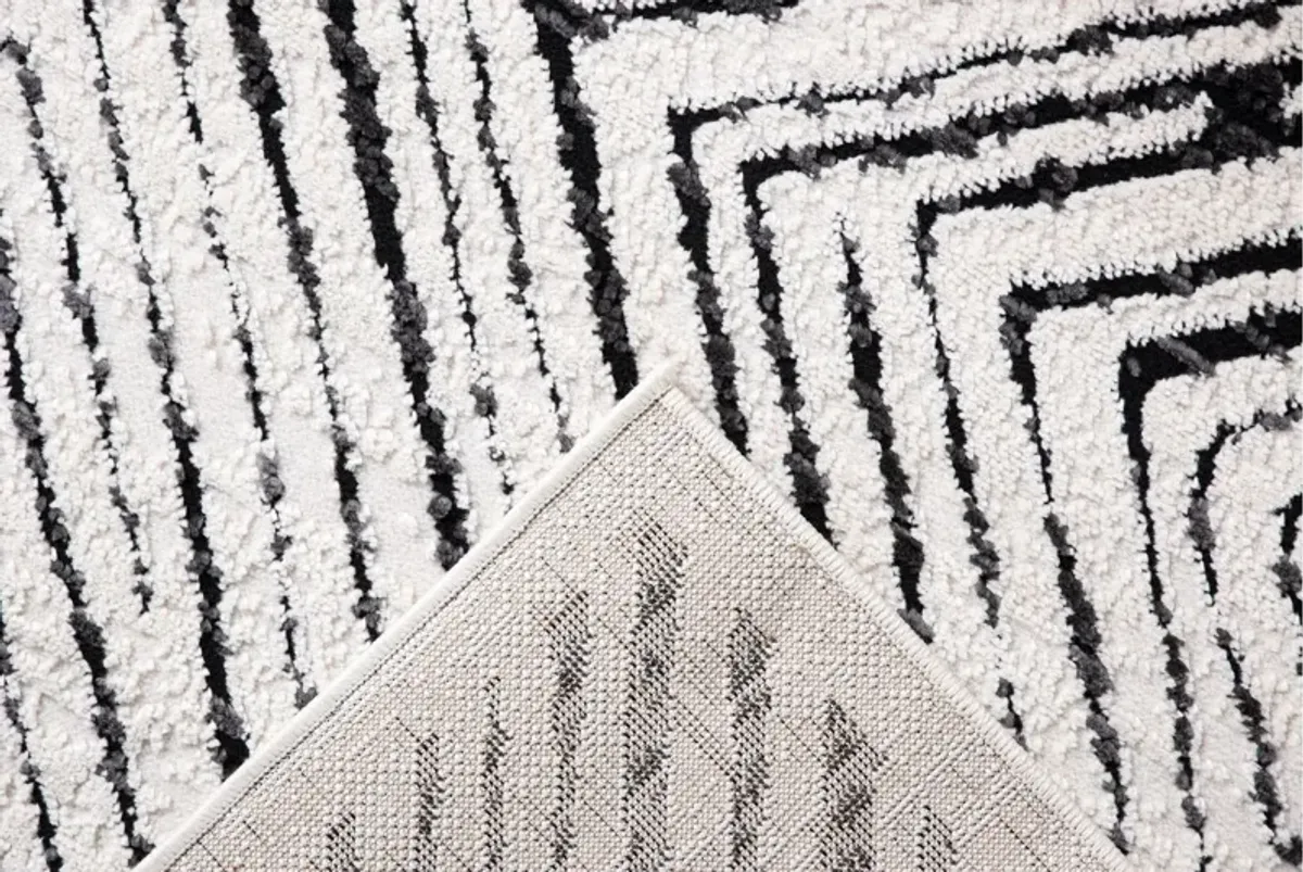 Cairo 5'3" X 7'3" Area Rug