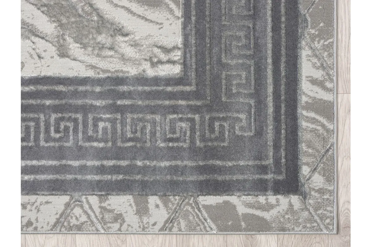 Ksamil 5'3" x 7'3" Area Rug