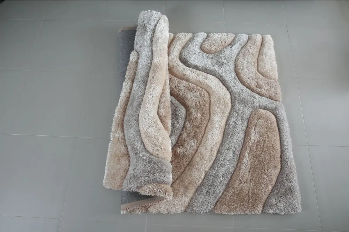 Mateos Shag 5' X 7' Area Rug